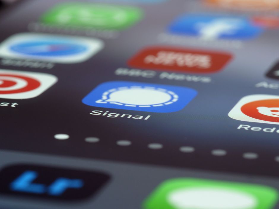 Signal Replaces Telegram in Our Automation Stack